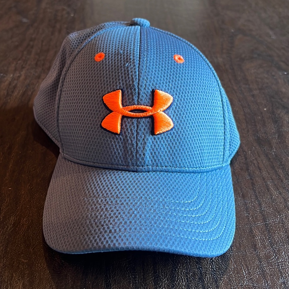 Never worn Youth size small Under Armour Hat